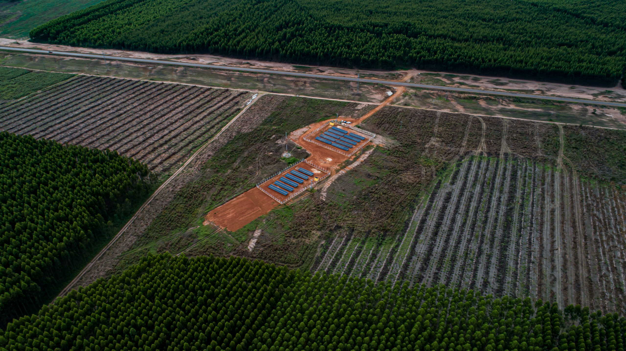 Solar panels at Fazenda Tucunaré, in Sapezal (MT): in addition to supplying the company's units, clean energy should also be sold in the National Integrated System.